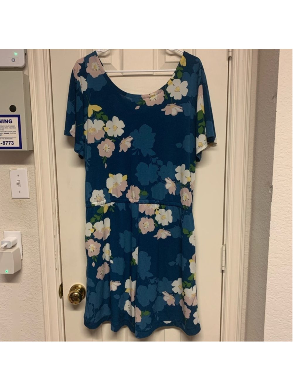 LuLaRoe Xanthe romper with pockets drawstring waist oversized comfy size medium - Picture 10 of 13